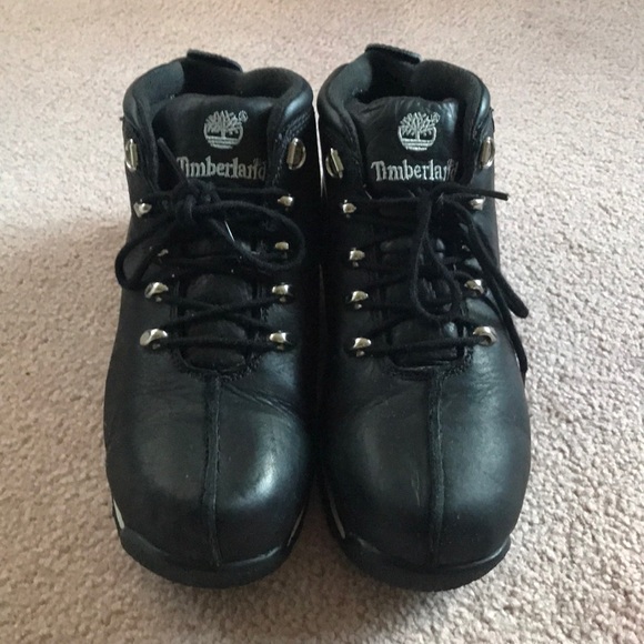 Boys Timberland boots - Picture 1 of 2